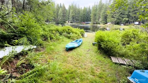 291 NE Collins Lake Drive Tahuya WA 98588