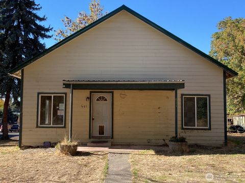 Photo of 611 N Front Street, Dayton, WA 99328 (MLS # 2447806)