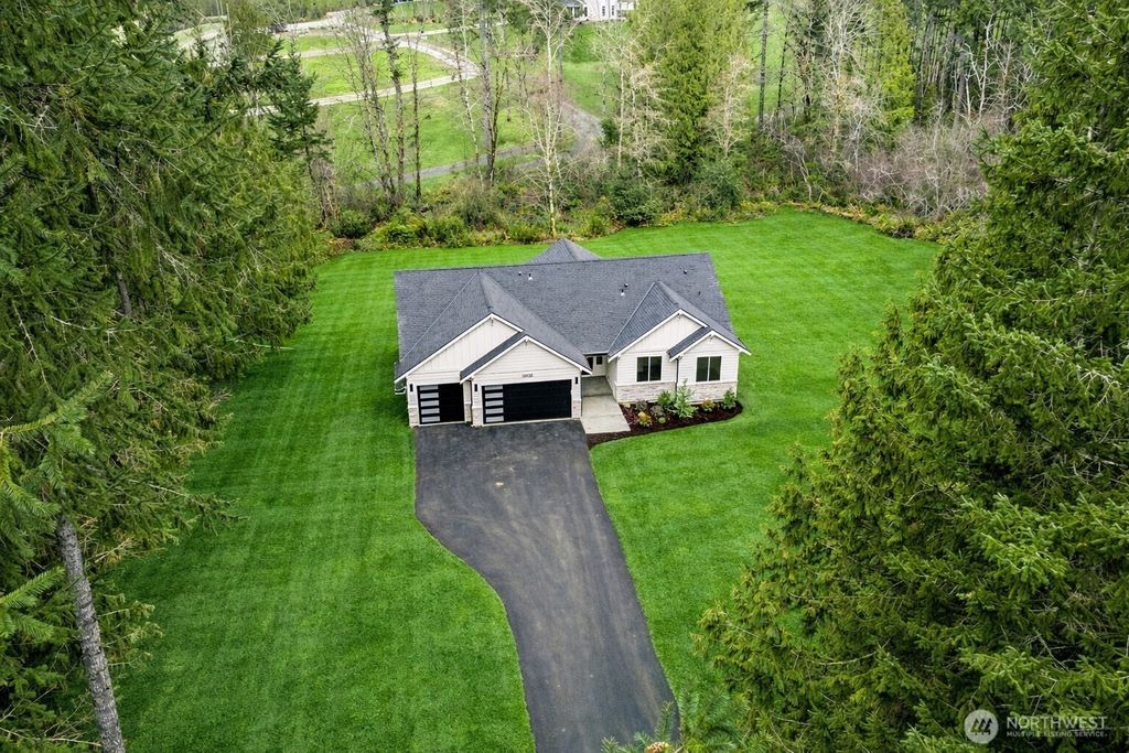 Photo of 13920 130th Avenue NW, Gig Harbor, WA 98329 (MLS # 2484769)