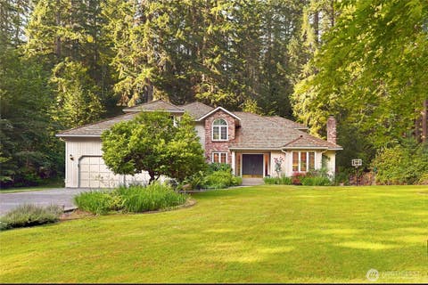 Photo of 20026 190th Avenue NE, Woodinville, WA 98077 (MLS # 2574863)