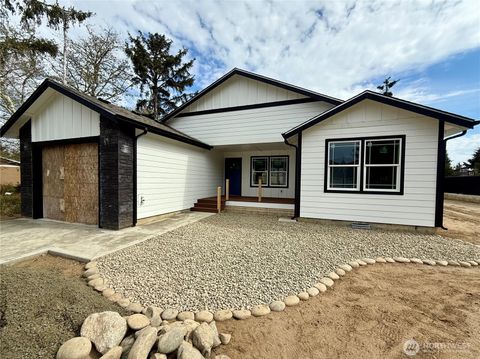 Photo of 684 Lake Island Avenue SE, Ocean Shores, WA 98569 (MLS # 2468083)