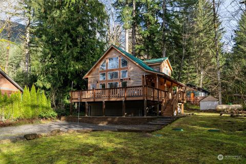 Photo of 7548 Olsen Drive, Deming, WA 98244 (MLS # 2323506)