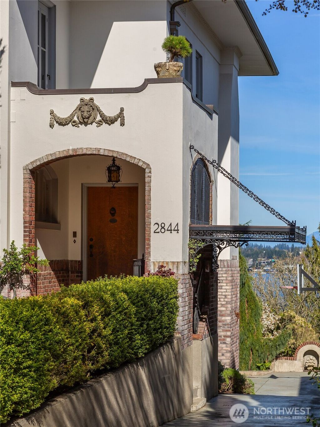 Photo of 2844 Cascadia Avenue S, Seattle, WA 98144 (MLS # 2501503)