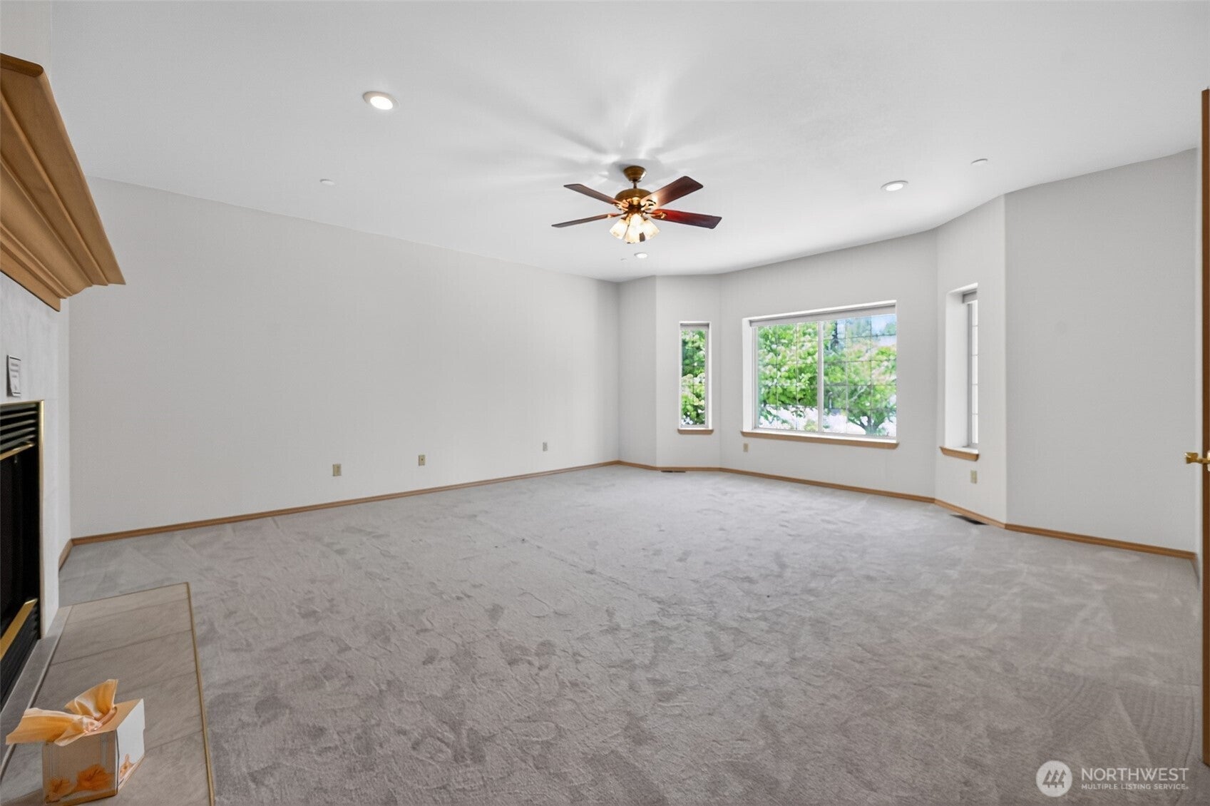 18432 W Lake Desire Drive SE