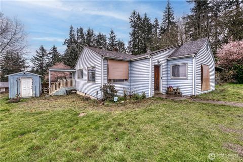 Photo of 114 Kendall Street, Port Orchard, WA 98366 (MLS # 2492127)