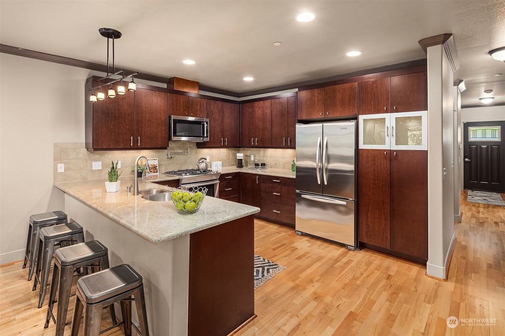 Photo of 18609 SE Newport Way #406, Issaquah, WA 98027 (MLS # 2271168)