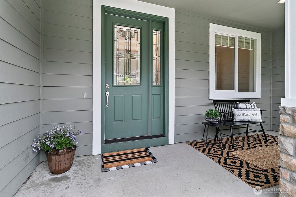 Photo of 27745 Maple Ridge Way SE, Maple Valley, WA 98038 (MLS # 2368520)