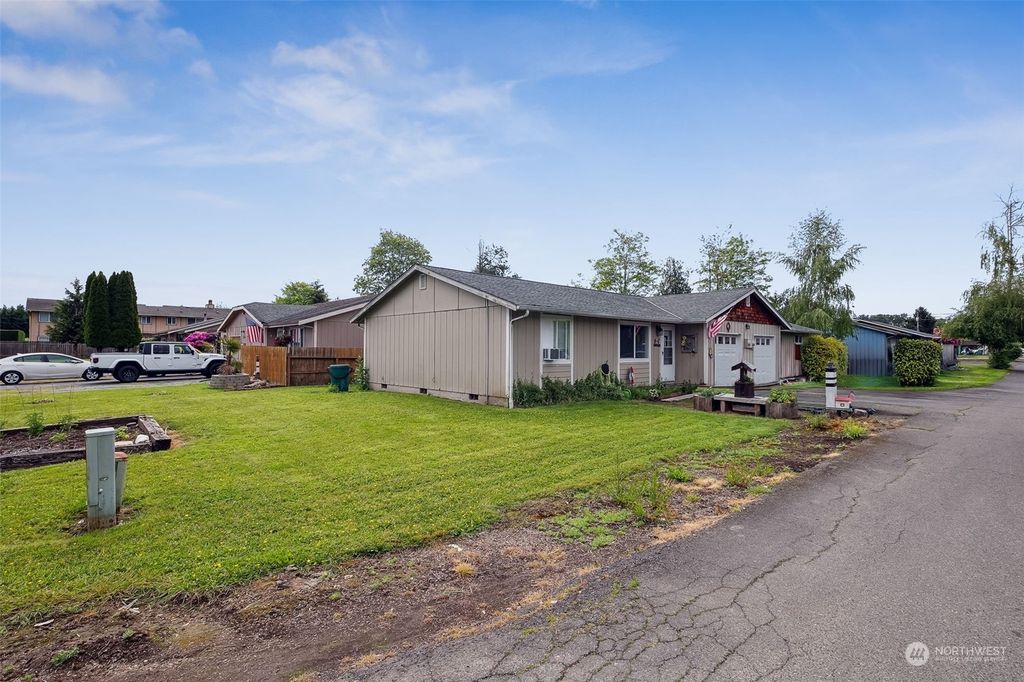 Photo of 222 Portland Court SW #1 &amp; 2, Pacific, WA 98047 (MLS # 2244122)