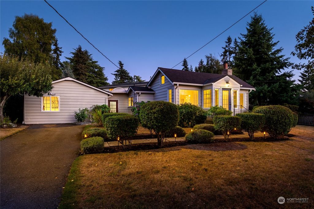 Photo of 8614 Bowdoin Way, Edmonds, WA 98026 (MLS # 2165301)