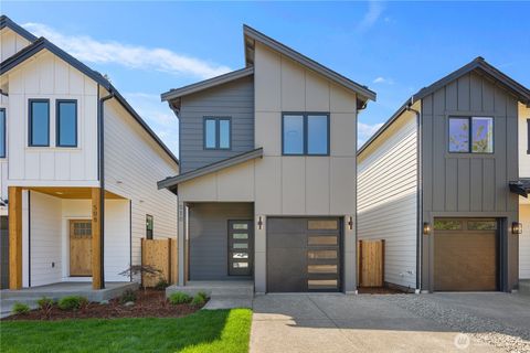 Photo of 510 128th Street S, Tacoma, WA 98444 (MLS # 2415155)