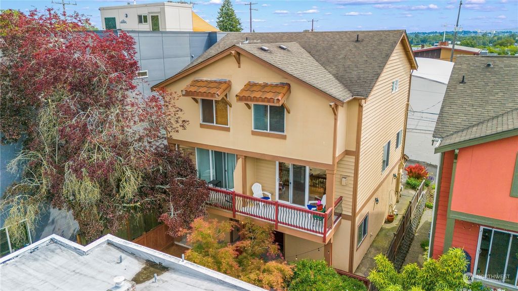 Photo of 4506 40th Avenue SW #B, Seattle, WA 98116 (MLS # 2244306)