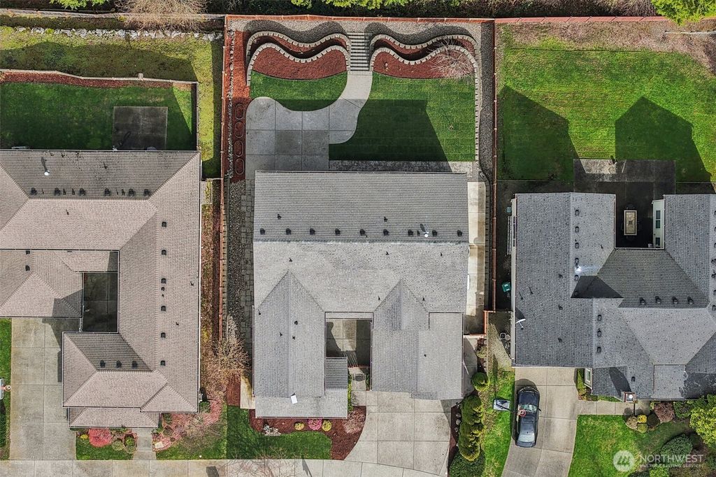 Photo of 13916 SE 86th Street, Newcastle, WA 98059 (MLS # 2494788)