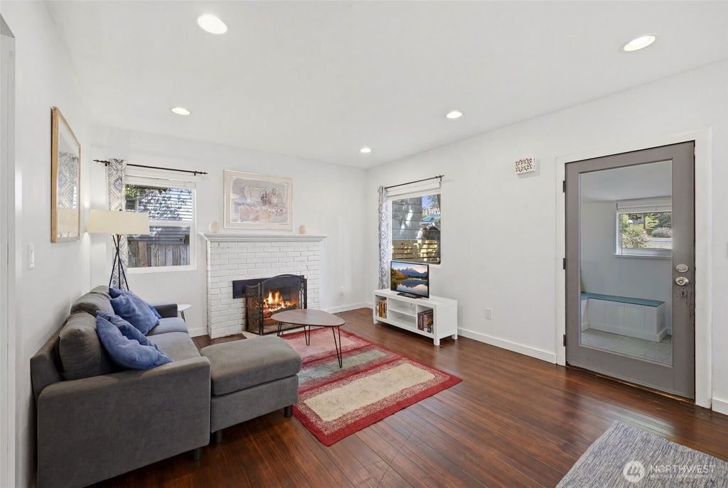 Photo of 5524 S Leo Street, Seattle, WA 98178 (MLS # 2532819)