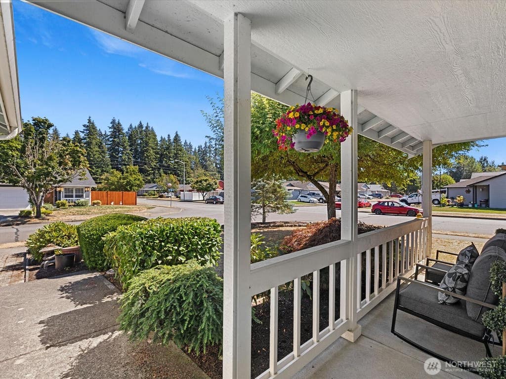 Photo of 19314 46th Avenue NE, Arlington, WA 98223 (MLS # 2572486)