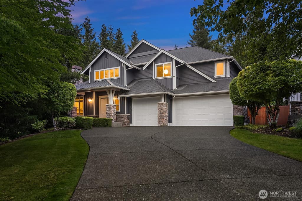Photo of 254 259th Place NE, Sammamish, WA 98074 (MLS # 2551206)