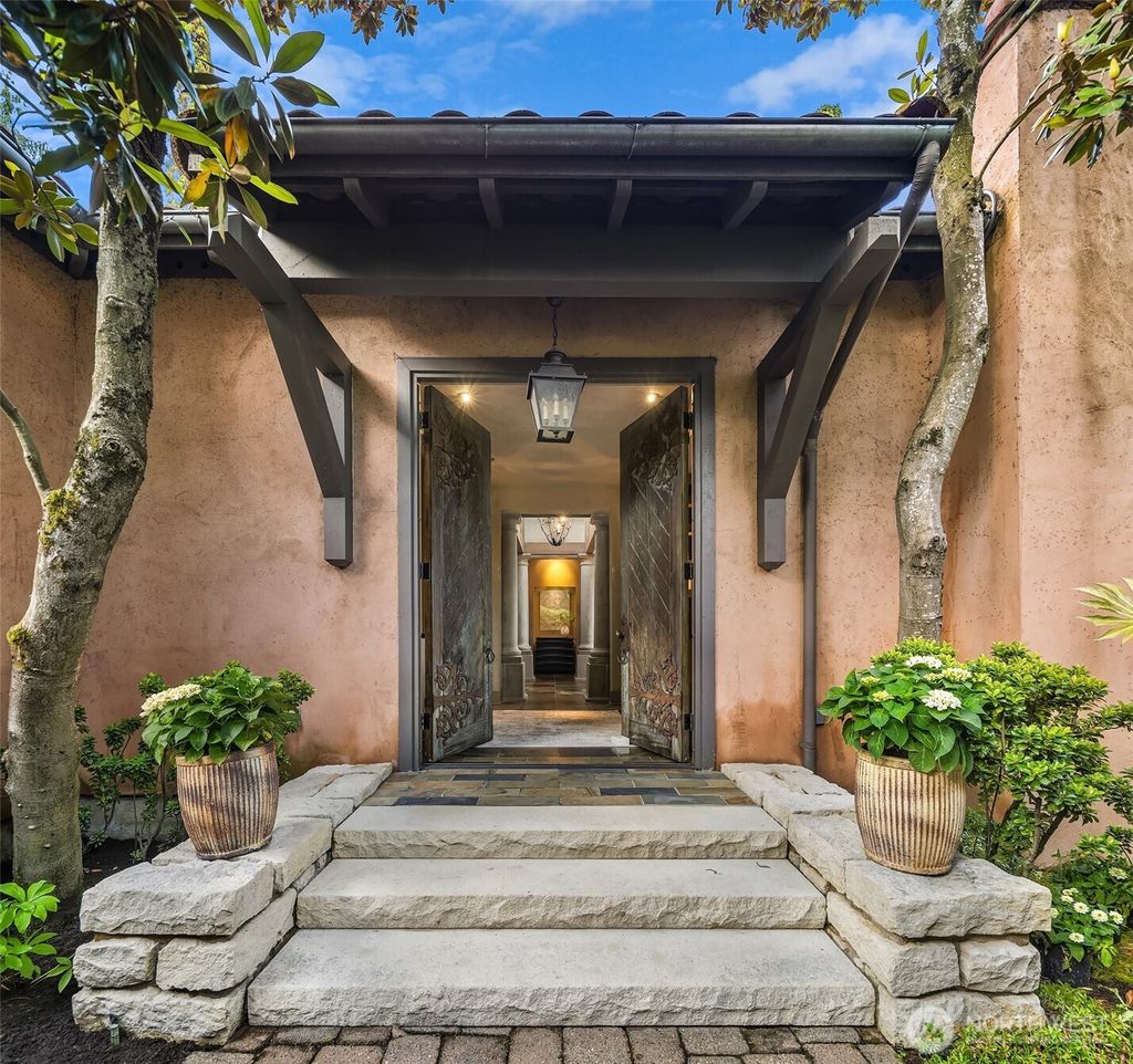Photo of 303 Lake Washington Boulevard, Seattle, WA 98122 (MLS # 2398375)