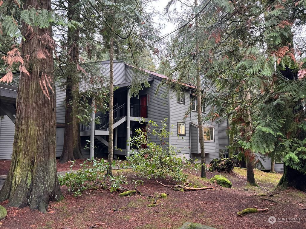 D3314634 80th Place, Redmond Condo for Sale in Redmond 2185944