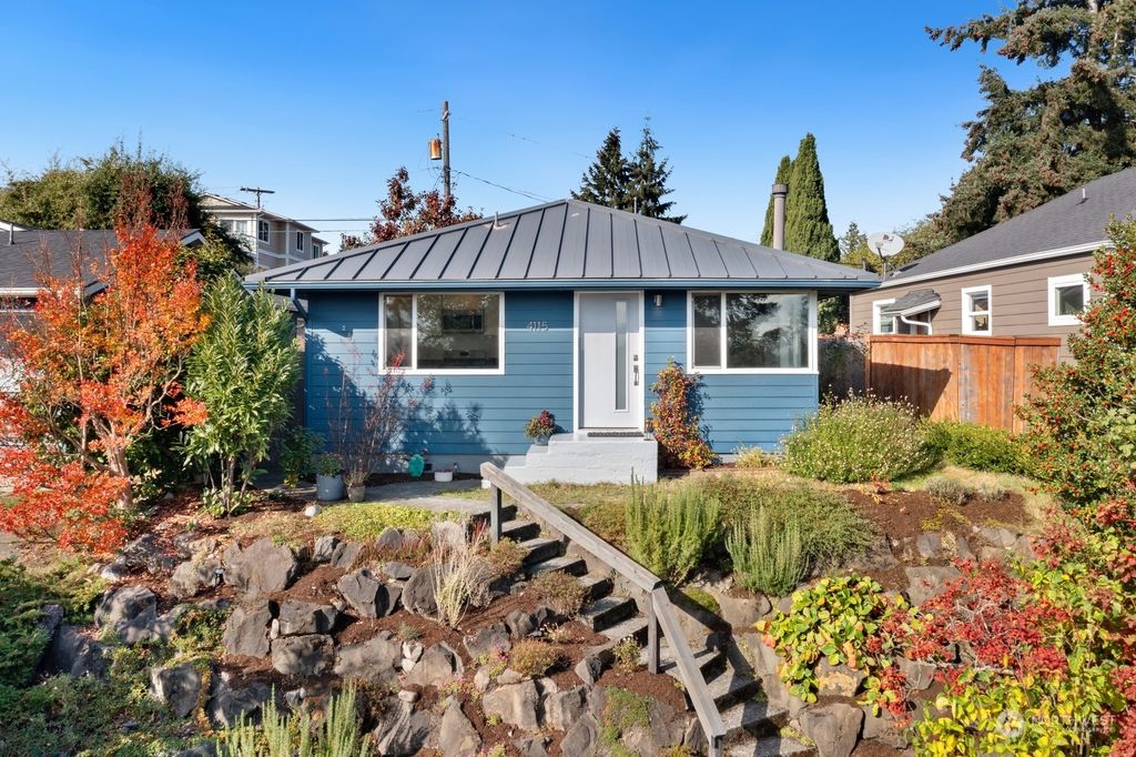 Photo of 4115 Fauntleroy Way SW, Seattle, WA 98126 (MLS # 2305595)