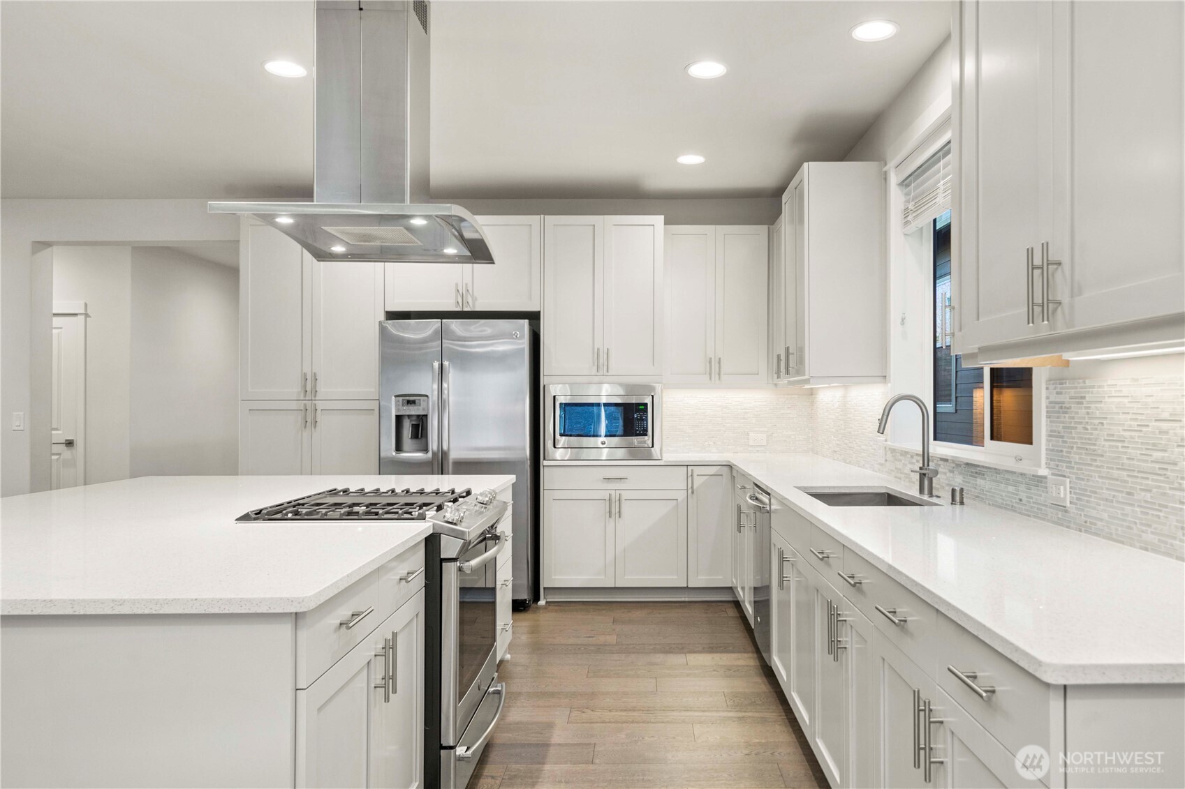 5311 Waldron Drive NE