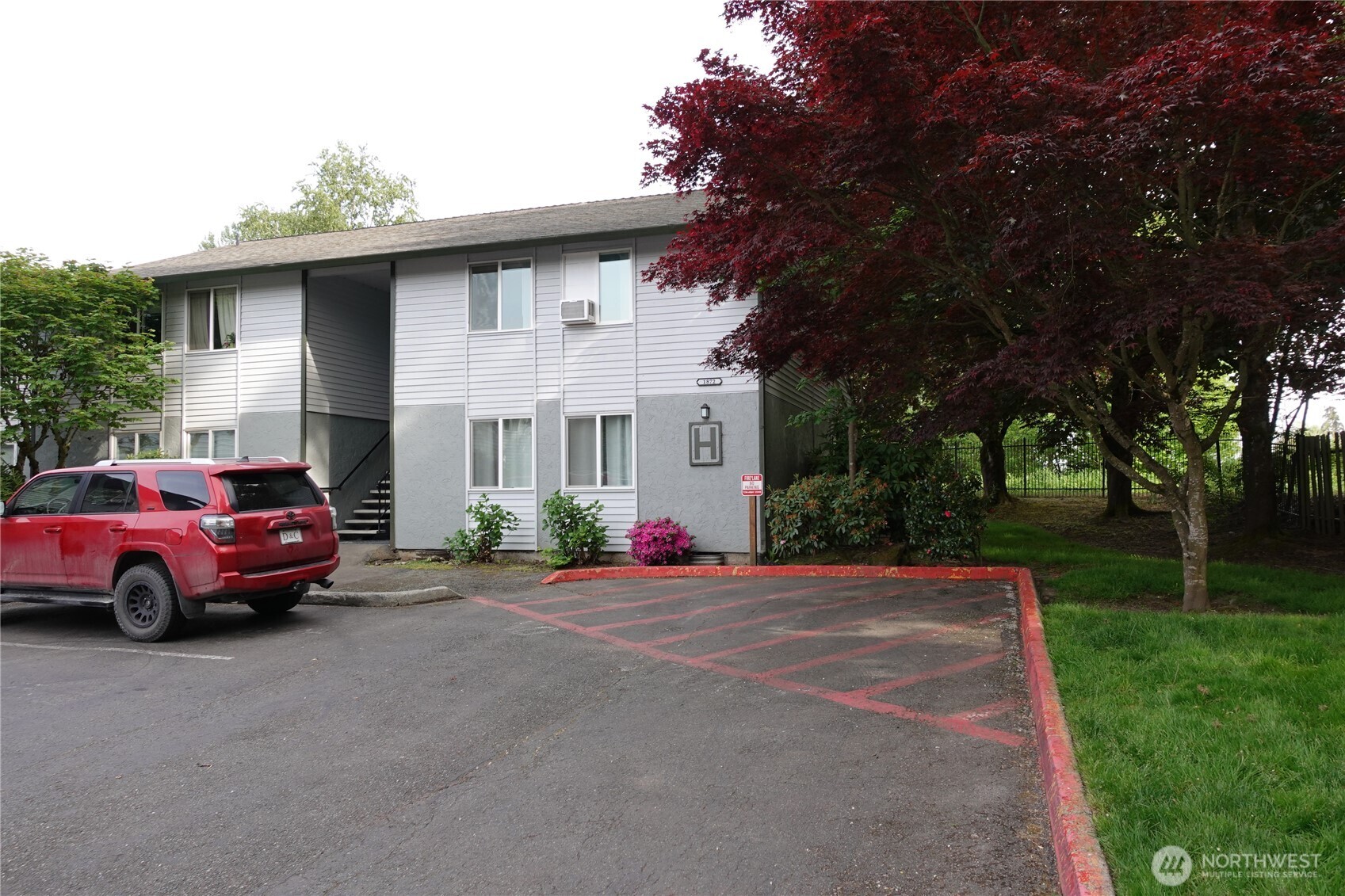 Listing image 1