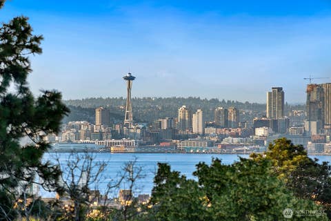 Photo of 5053 35th Avenue SW #B, Seattle, WA 98126 (MLS # 2555845)
