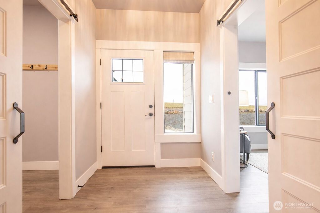 Photo of 641 Mountain Creek Drive, Cle Elum, WA 98922 (MLS # 2482745)