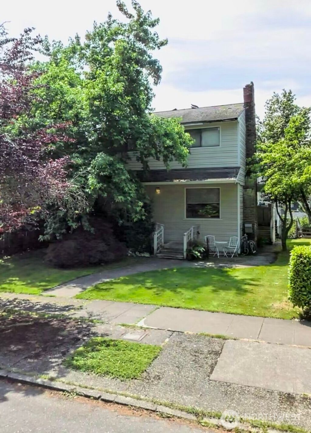 Photo of 3853 42nd Avenue NE, Seattle, WA 98105 (MLS # 2485981)