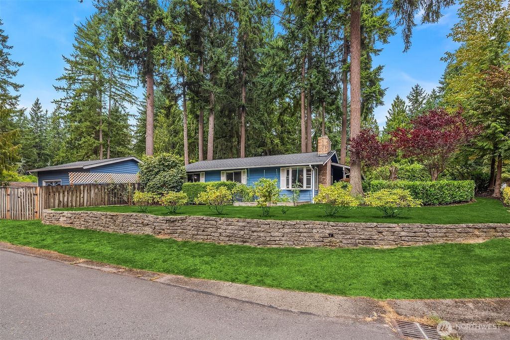 Photo of 17803 199th Avenue NE, Woodinville, WA 98077 (MLS # 2395152)