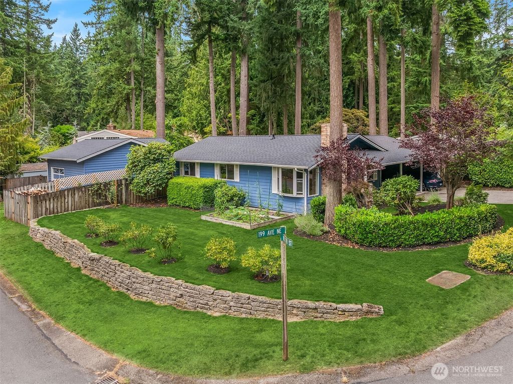 Photo of 17803 199th Avenue NE, Woodinville, WA 98077 (MLS # 2395152)