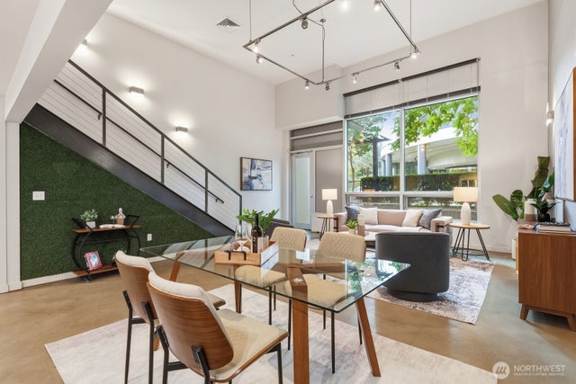 3104 Western Avenue 104 #104, Seattle