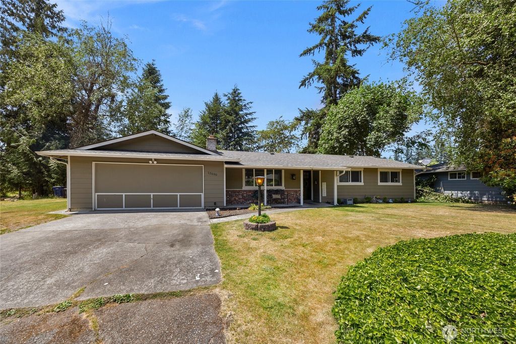 Photo of 12600 54th Avenue NE, Marysville, WA 98271 (MLS # 2385443)