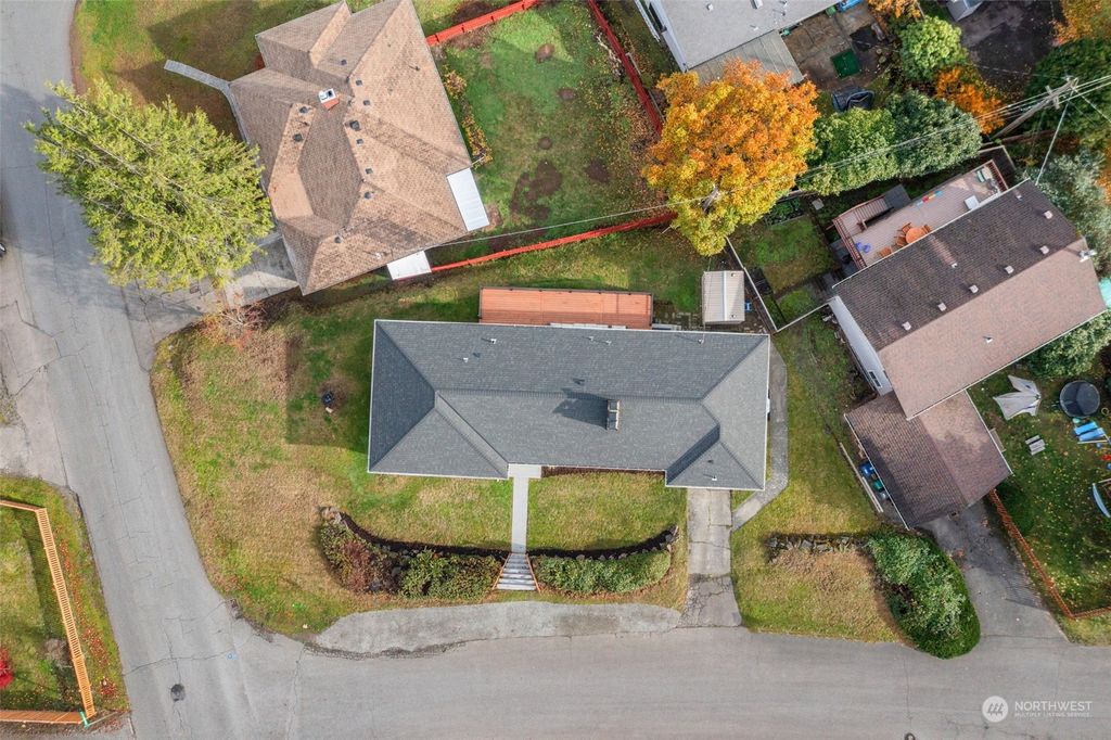 Photo of 7602 S Mission Drive, Seattle, WA 98178 (MLS # 2308157)