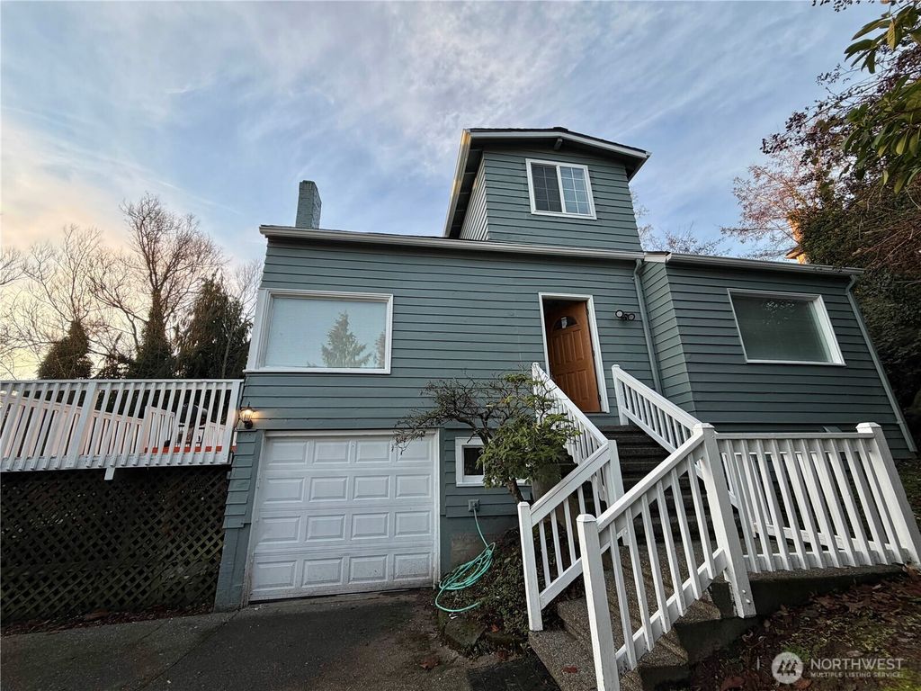 Photo of 16241 54th Avenue S, Tukwila, WA 98188 (MLS # 2467180)