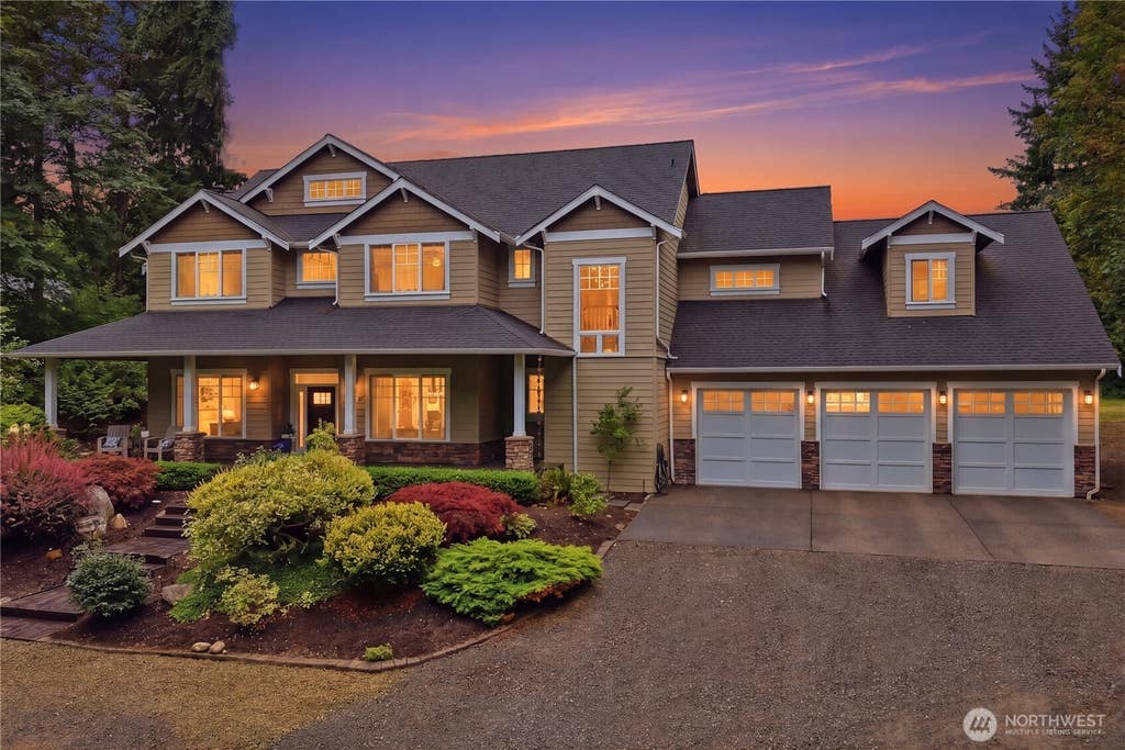 Photo of 8223 67th Street Ct NW, Gig Harbor, WA 98335 (MLS # 2563452)