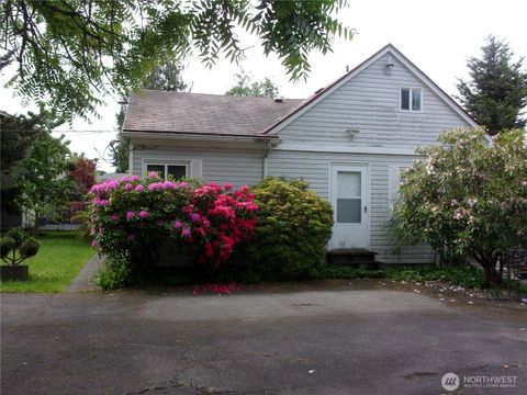 Photo of 9404 A Street, Tacoma, WA 98444 (MLS # 2526645)