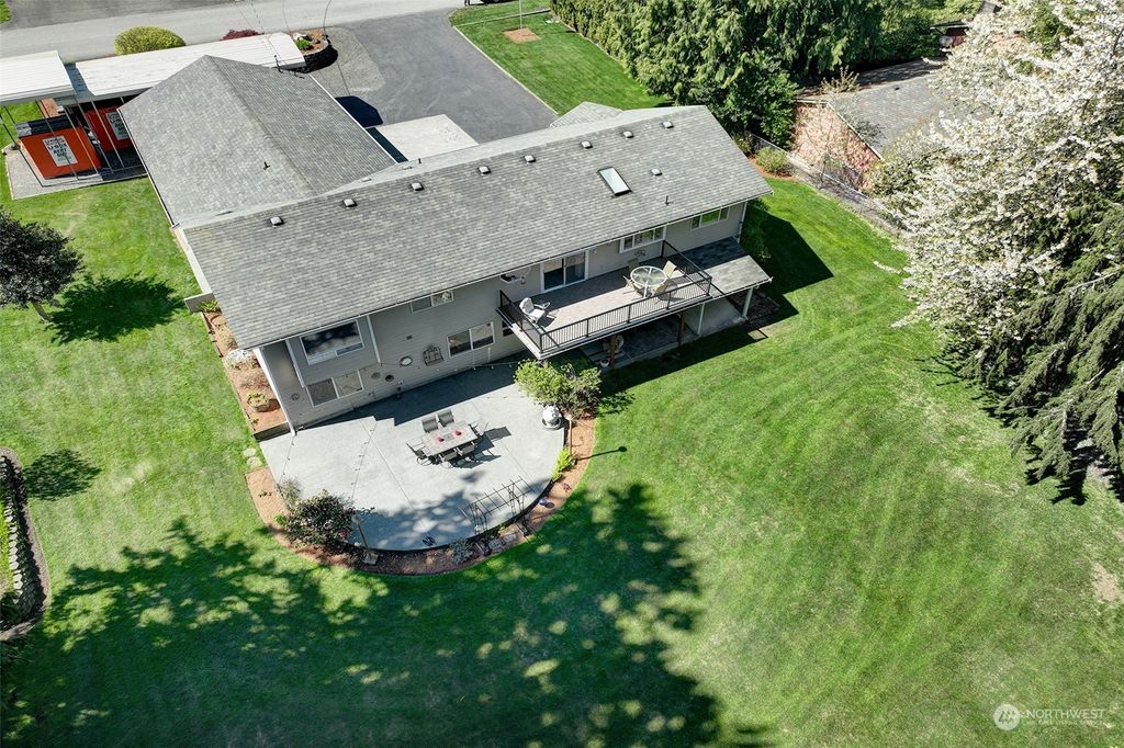 Photo of 3707 101st Avenue SE, Lake Stevens, WA 98258 (MLS # 2225901)