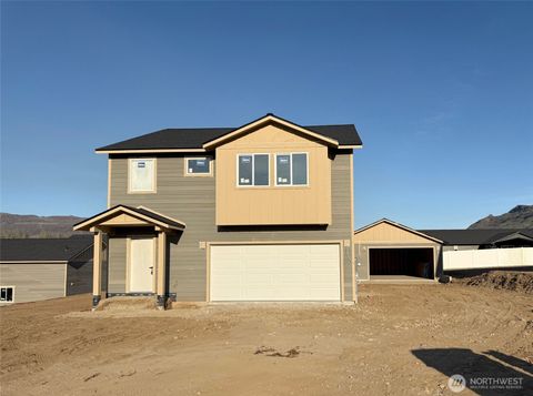 Photo of 150 Juanita Way Way, Malaga, WA 98828 (MLS # 2498934)