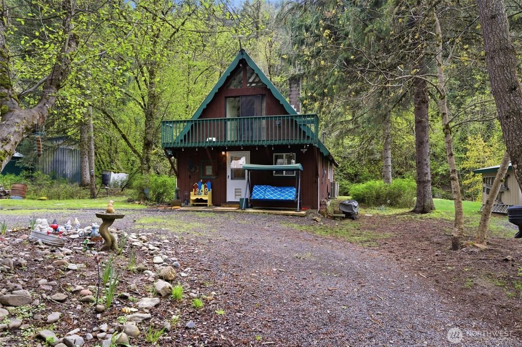 Photo of 61370 Mill Creek Road, Milton-Freewater, OR 97862 (MLS # 2513978)