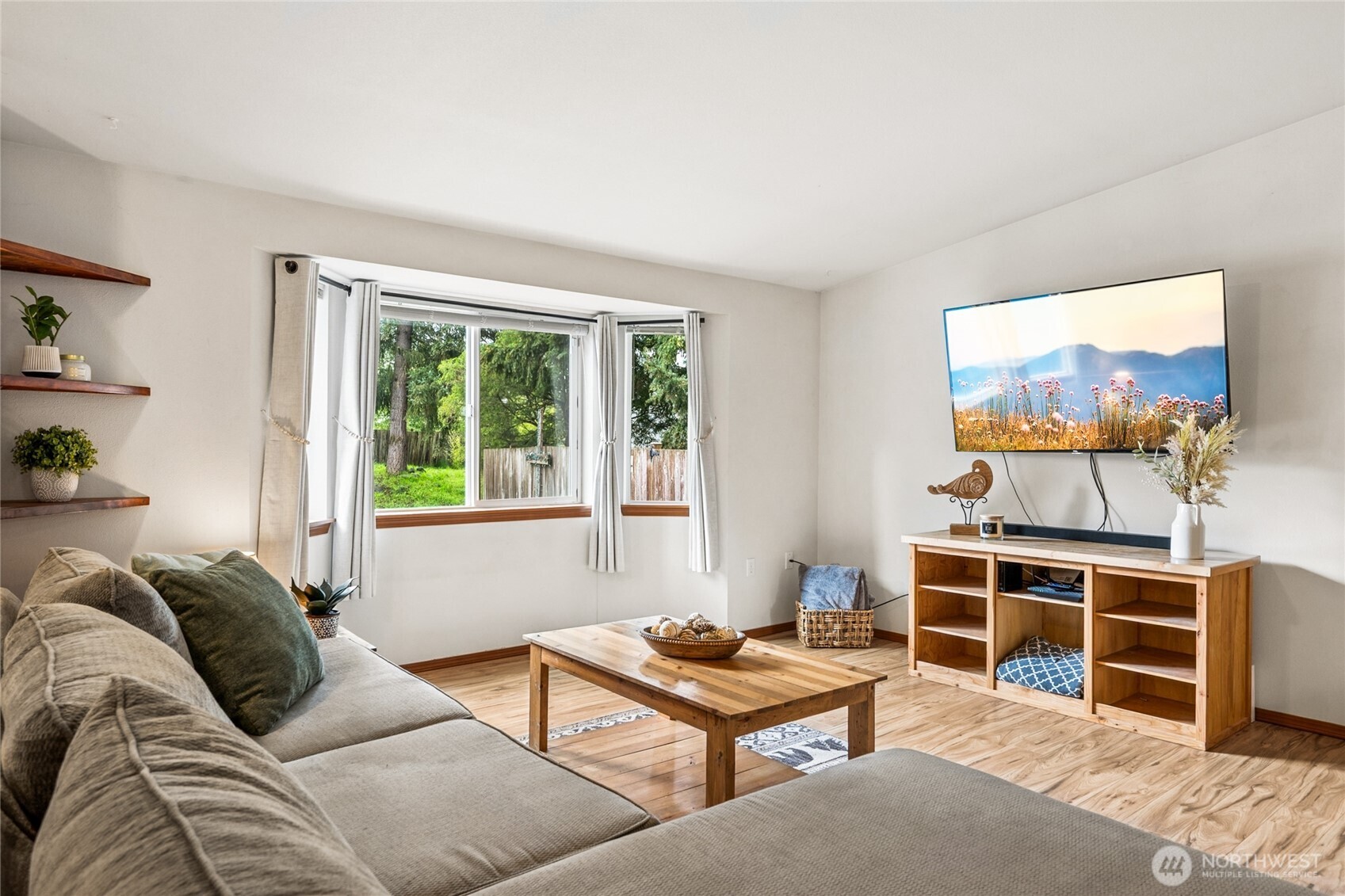 19901 119th Street E