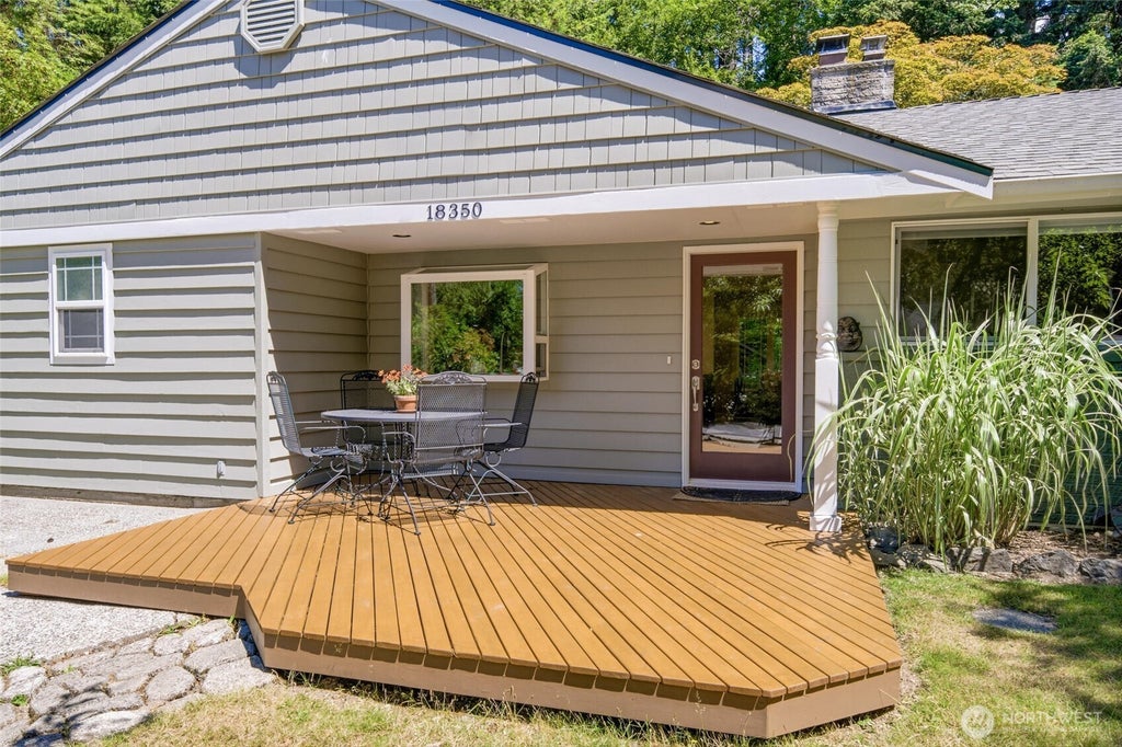 Photo of 18350 Evanston Avenue N, Shoreline, WA 98133 (MLS # 2551635)
