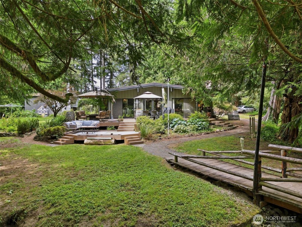 Photo of 15017 118th Avenue NW, Gig Harbor, WA 98329 (MLS # 2550903)
