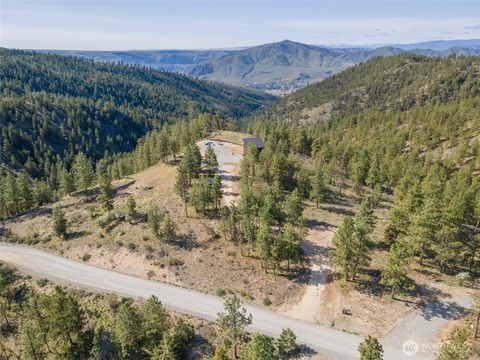 Photo of 317 Cottontail Lane, Chelan, WA 98816 (MLS # 2498098)