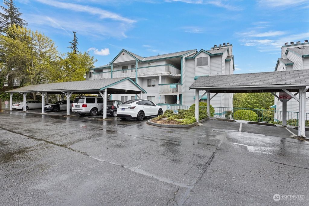 Photo of 28610 16th Avenue S #301, Federal Way, WA 98003 (MLS # 2231788)