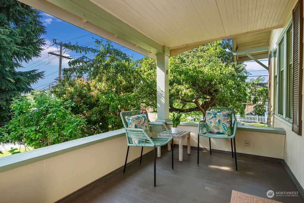 Photo of 5400 36th Avenue SW, Seattle, WA 98126 (MLS # 2068624)