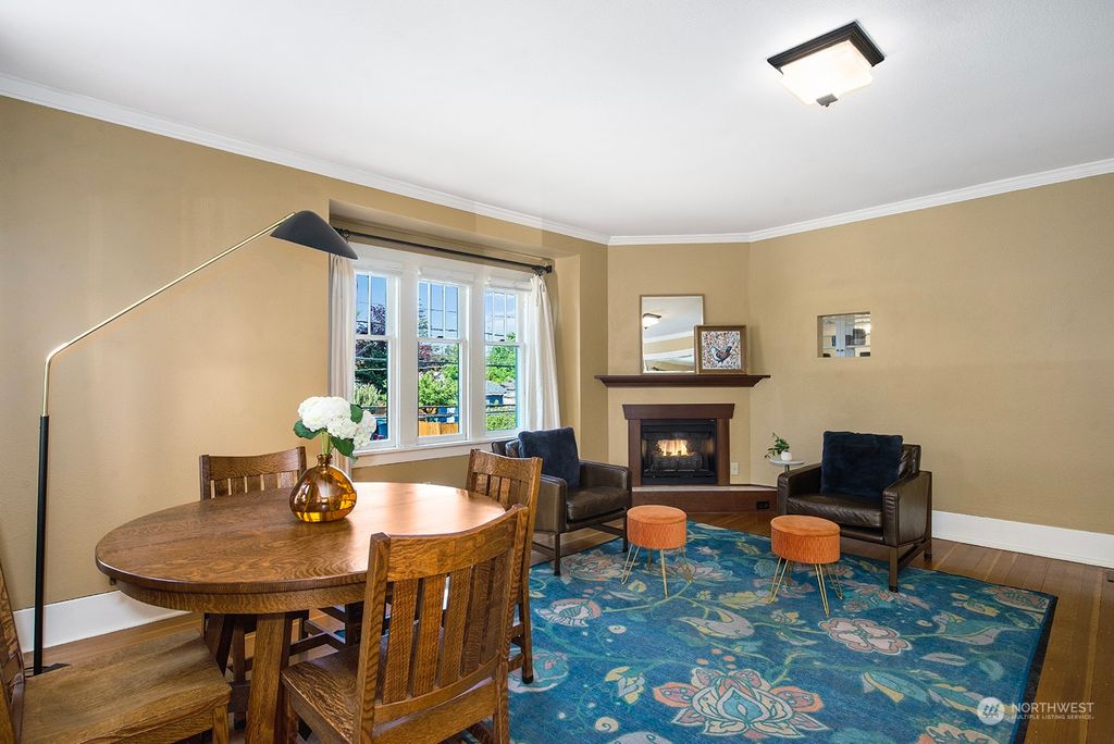 Photo of 5400 36th Avenue SW, Seattle, WA 98126 (MLS # 2068624)