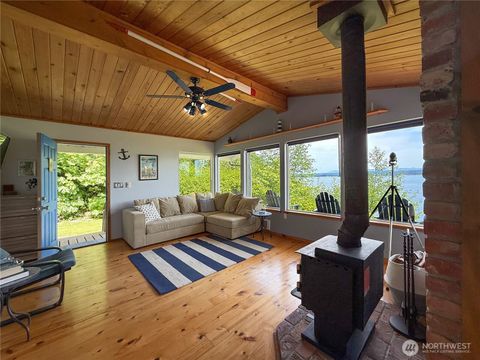Photo of 36 K Beach Way, Hat Island, WA 98206 (MLS # 2366057)
