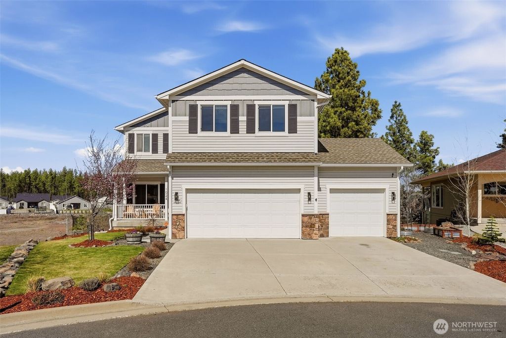 Photo of 1024 S Vandals Court, Spokane, WA 99224 (MLS # 2515397)