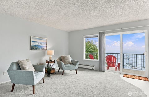 Photo of 924 Shorewood Drive #C28, Bremerton, WA 98312 (MLS # 2567371)