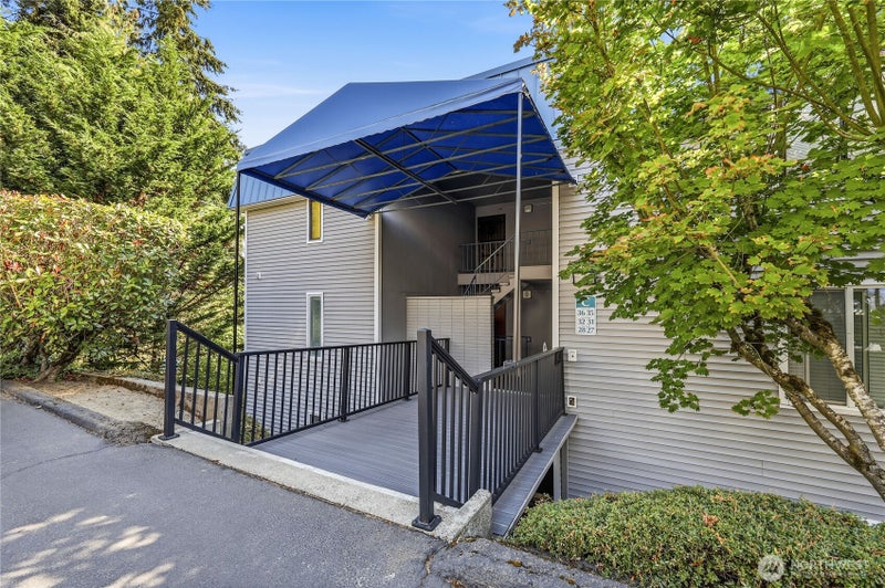 924 Shorewood Drive C28