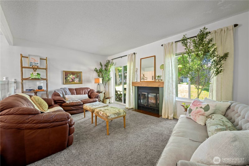 4807 76th Street NE 12